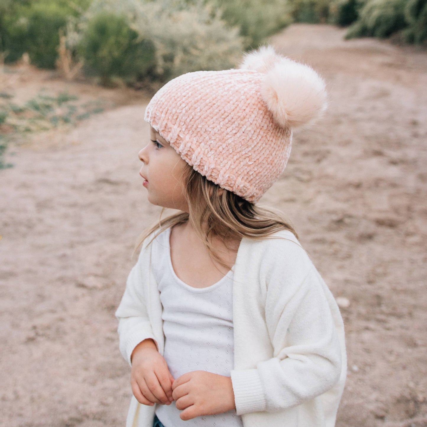 Champagne Chenille Beanie Hat: M (6-24 Months)