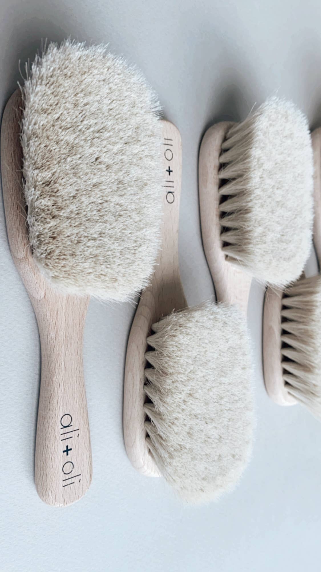 Ali+Oli - Wooden Baby Hair Brush